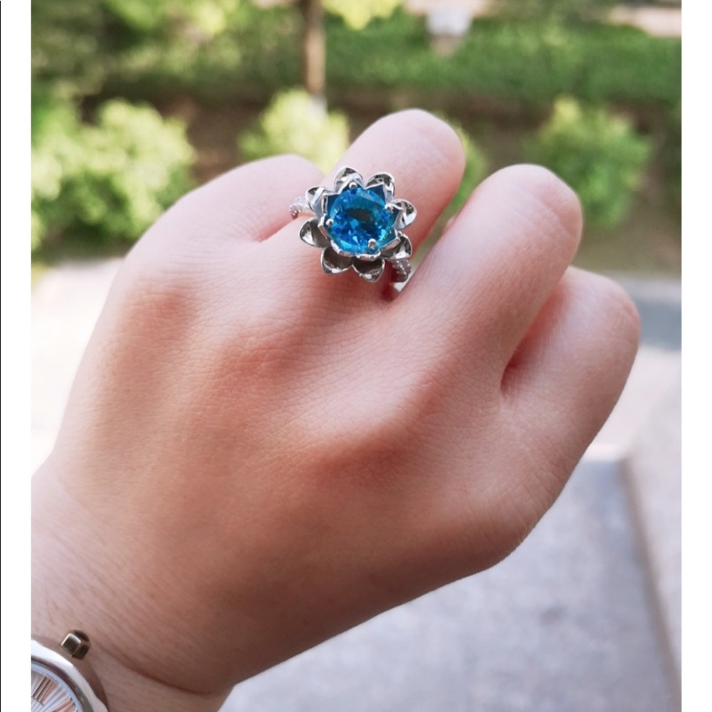 NEW! BLUE DIAMOND SOLITAIRE LOTUS FLOWER RING - Picture 2 of 5